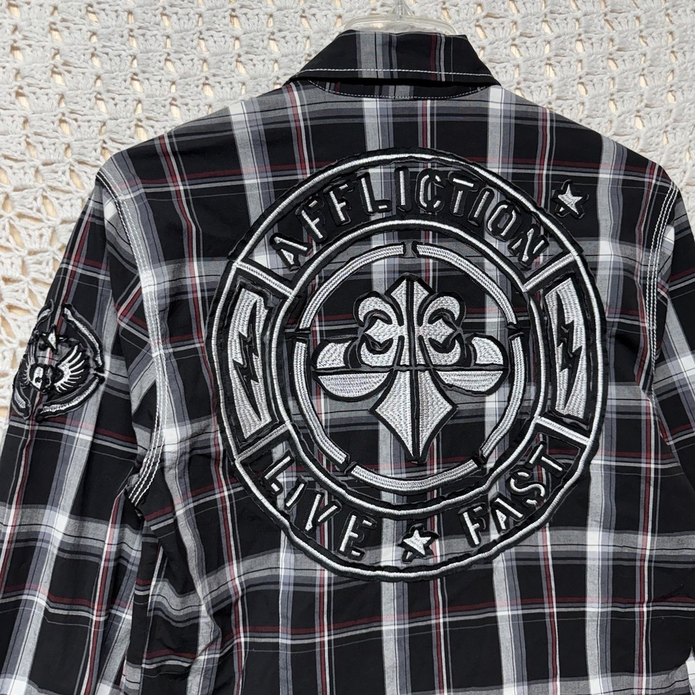Affliction Black Premium Buckle Slim Shirt Mens Sz M Plaid Button Up Embroidery - Picture 2 of 10